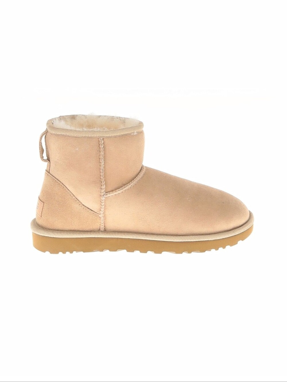 UGG Classic Mini II Genuine Shearling Lined Boot in Sand sz 8